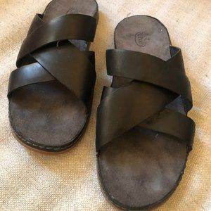 Full-grain Chaco Sandal